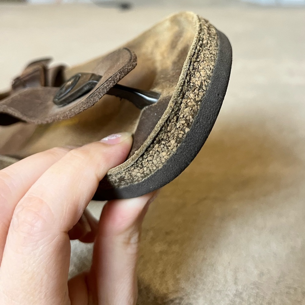 Birkenstock Gizeh Sandals - Picture 4 of 9